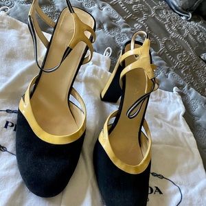 Prada 9.5/10 Ankle Strap Heels Black/Cream